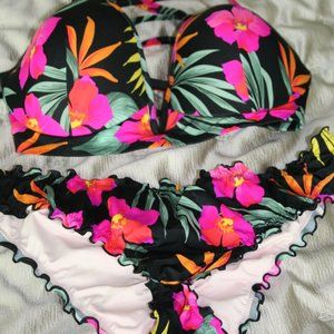 Shade & Shore Vibrant Color Bikini 36DD/ L